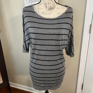 Express tunic sweater
